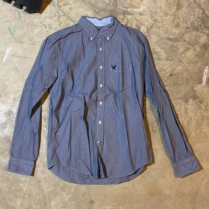 American eagle button down